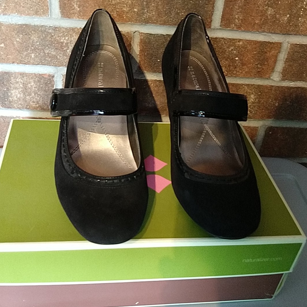 Naturalizer Heels